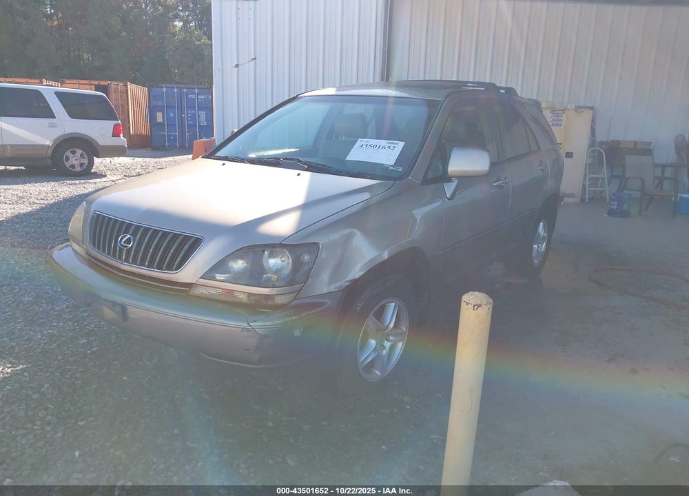 2000 LEXUS RX 300 VIN: JT6HF10U0Y0123228