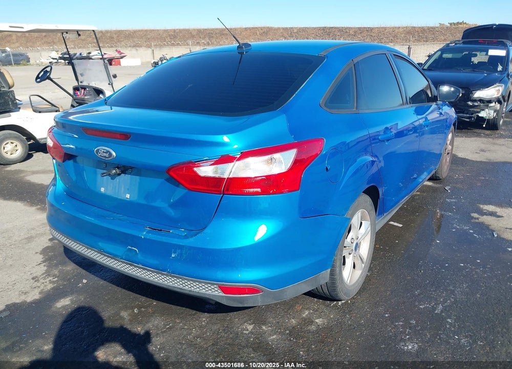 2014 FORD FOCUS SE VIN: 1FADP3F22EL111913