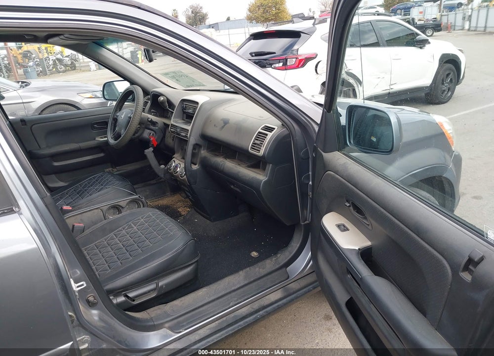 2006 HONDA CR-V VIN: SHSRD78956U407113