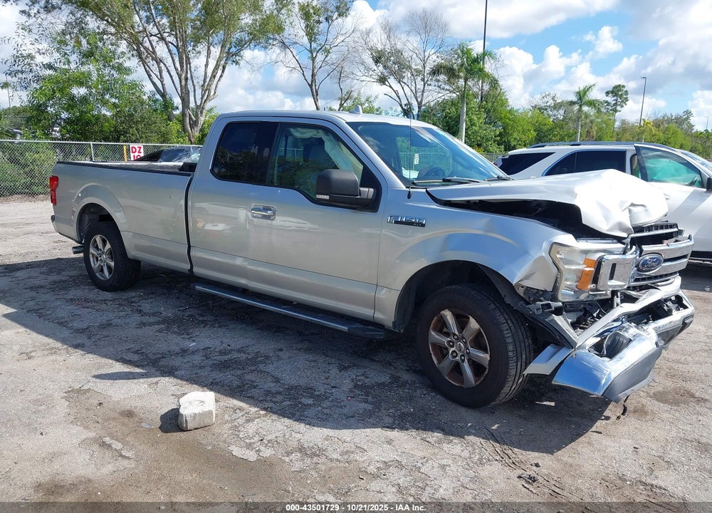 2018 FORD F-150 XLT VIN: 1FTFX1CG3JKE34777