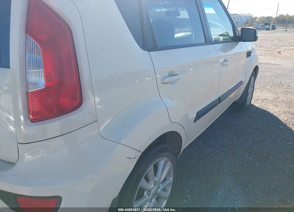 2013 KIA SOUL VIN: KNDJT2A68D7582002