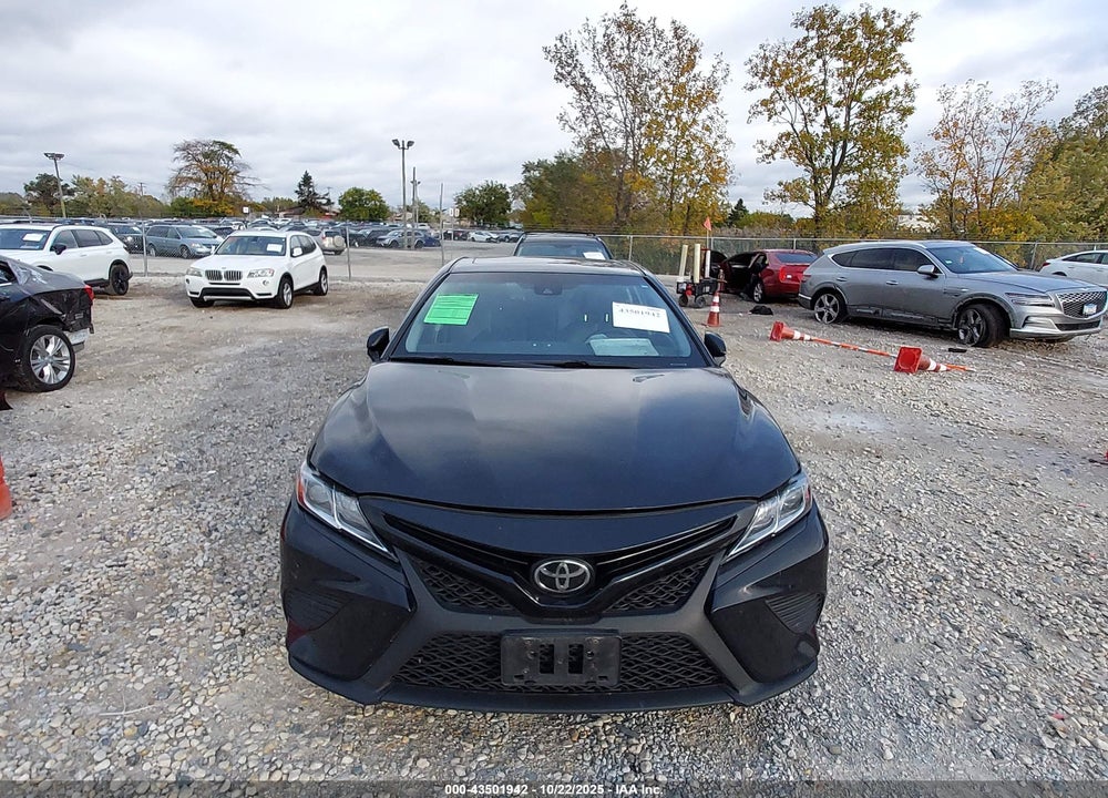 2019 TOYOTA CAMRY VIN: 4T1B11HK5KU161680