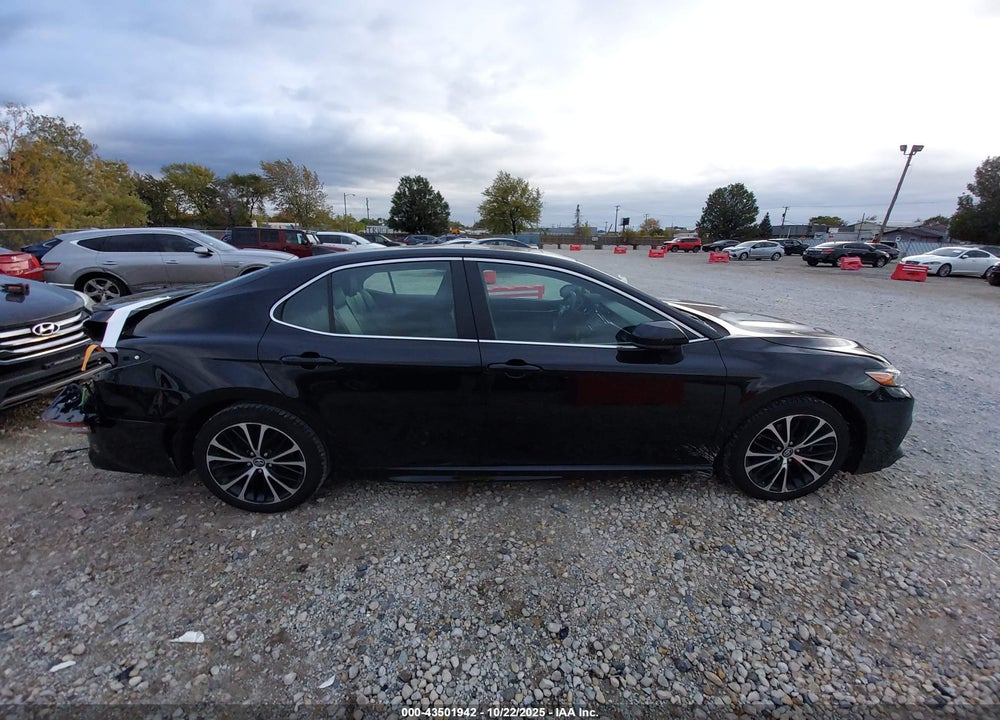 2019 TOYOTA CAMRY VIN: 4T1B11HK5KU161680