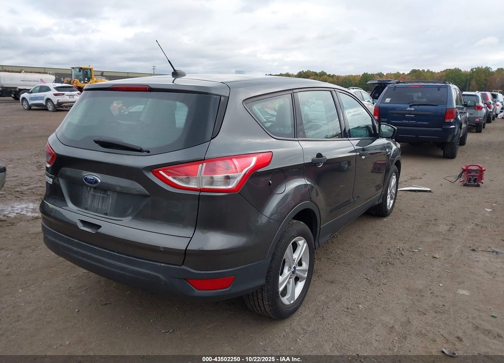 2016 FORD ESCAPE S VIN: 1FMCU0F76GUB70187