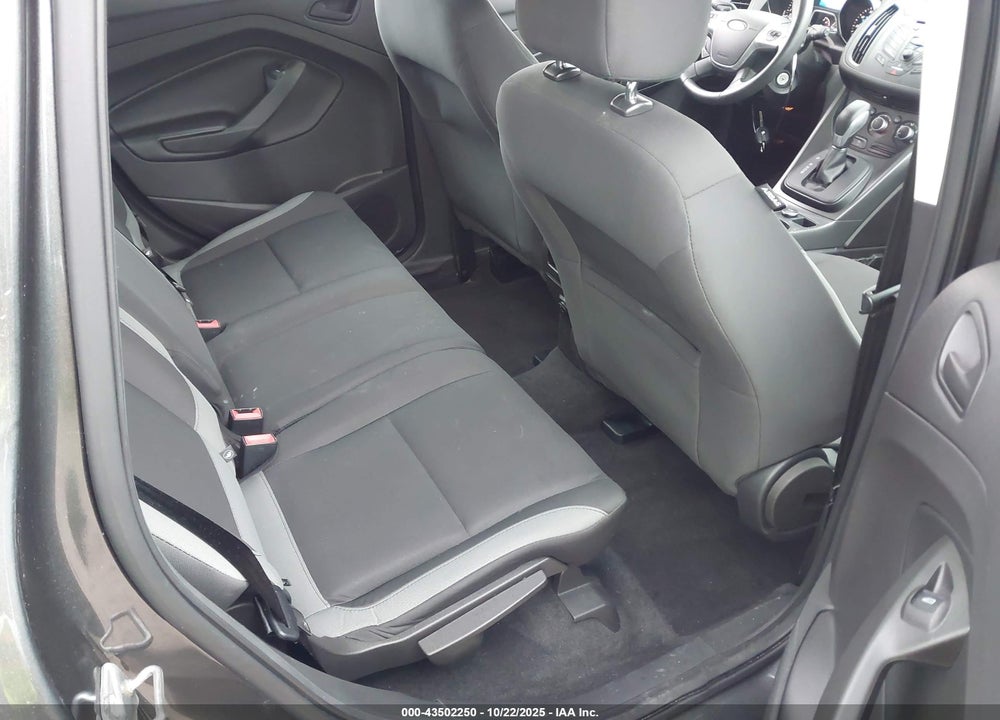 2016 FORD ESCAPE S VIN: 1FMCU0F76GUB70187