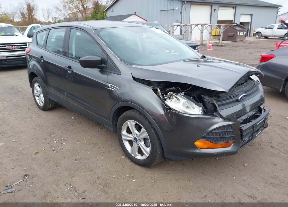 2016 FORD ESCAPE S VIN: 1FMCU0F76GUB70187