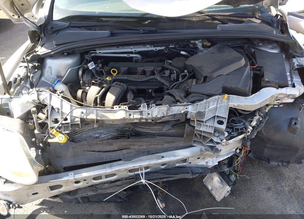 2014 FORD FOCUS VIN: 1FADP3K26EL176155