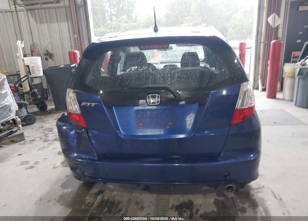 2010 HONDA FIT SPORT VIN: JHMGE8H4XAC021670