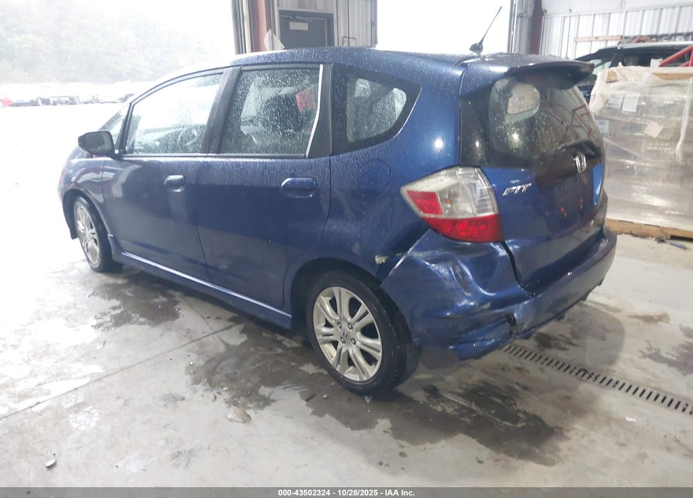 2010 HONDA FIT SPORT VIN: JHMGE8H4XAC021670