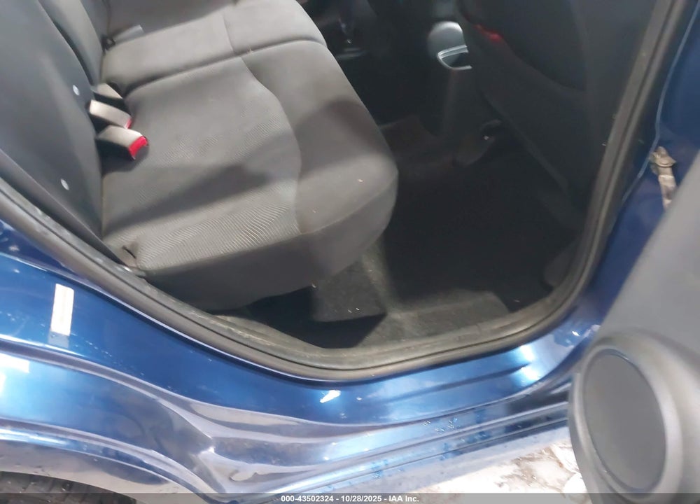 2010 HONDA FIT SPORT VIN: JHMGE8H4XAC021670