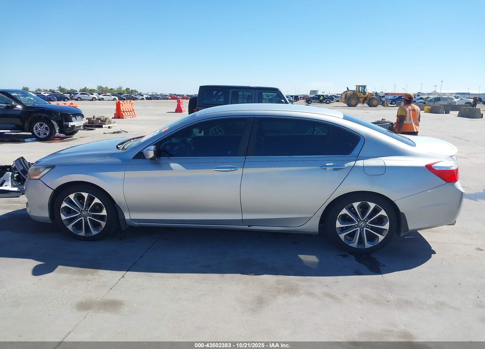2014 HONDA ACCORD VIN: 1HGCR2F51EA217643
