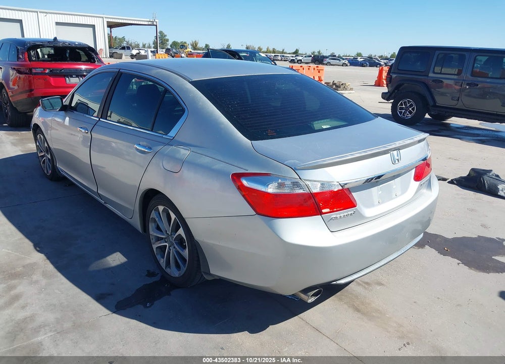 2014 HONDA ACCORD VIN: 1HGCR2F51EA217643
