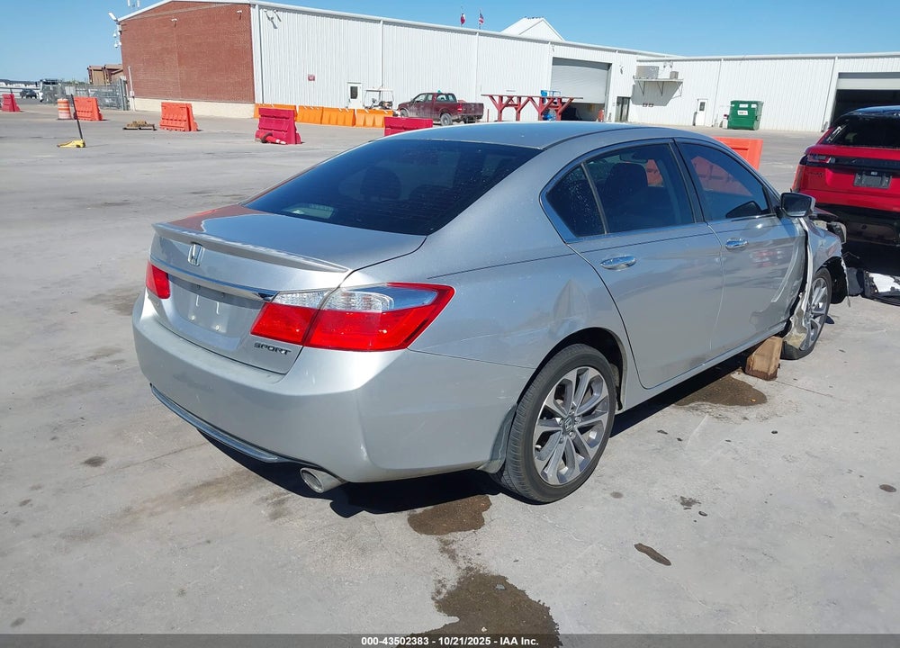 2014 HONDA ACCORD VIN: 1HGCR2F51EA217643