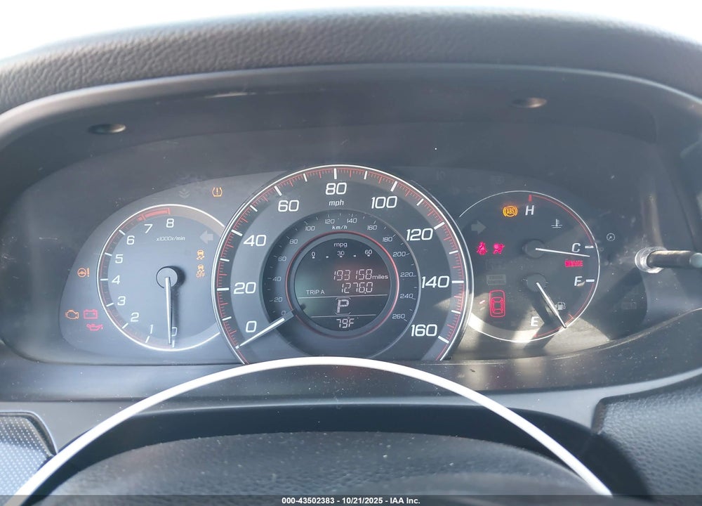 2014 HONDA ACCORD VIN: 1HGCR2F51EA217643