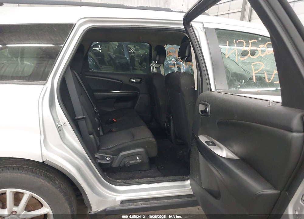 2014 DODGE JOURNEY SXT VIN: 3C4PDCBB8ET201772