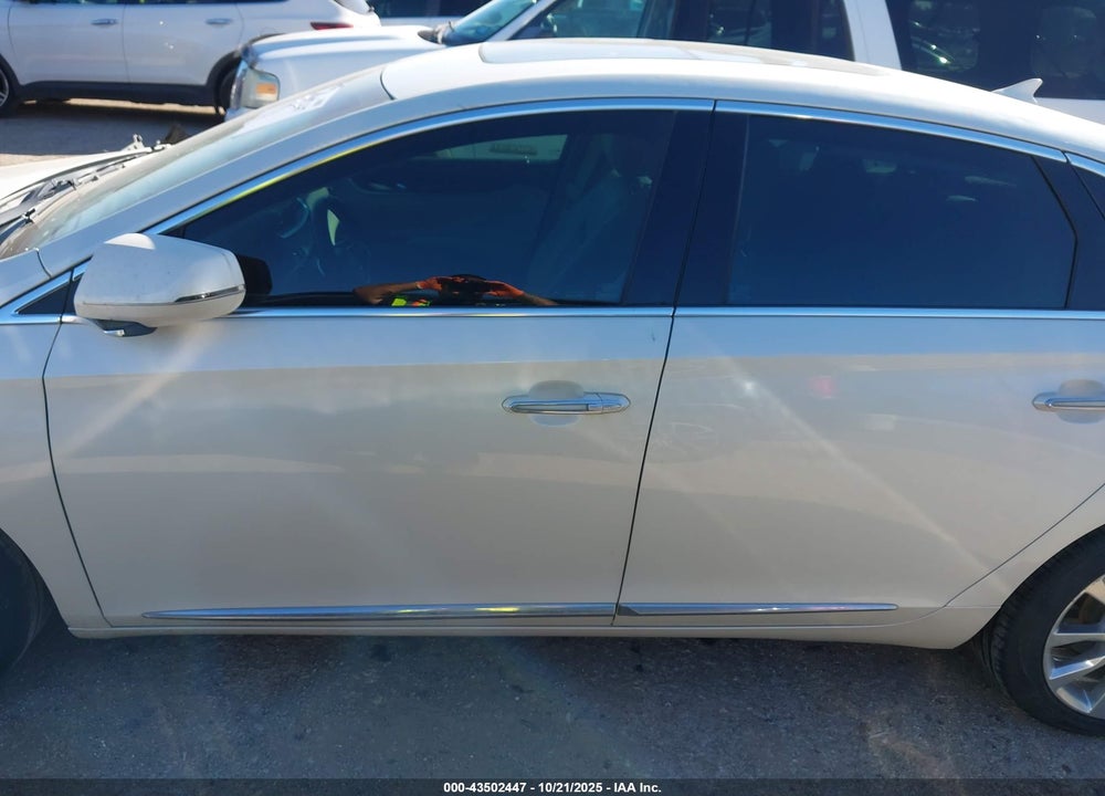 2013 CADILLAC XTS PLATINUM VIN: 2G61V5S32D9170675