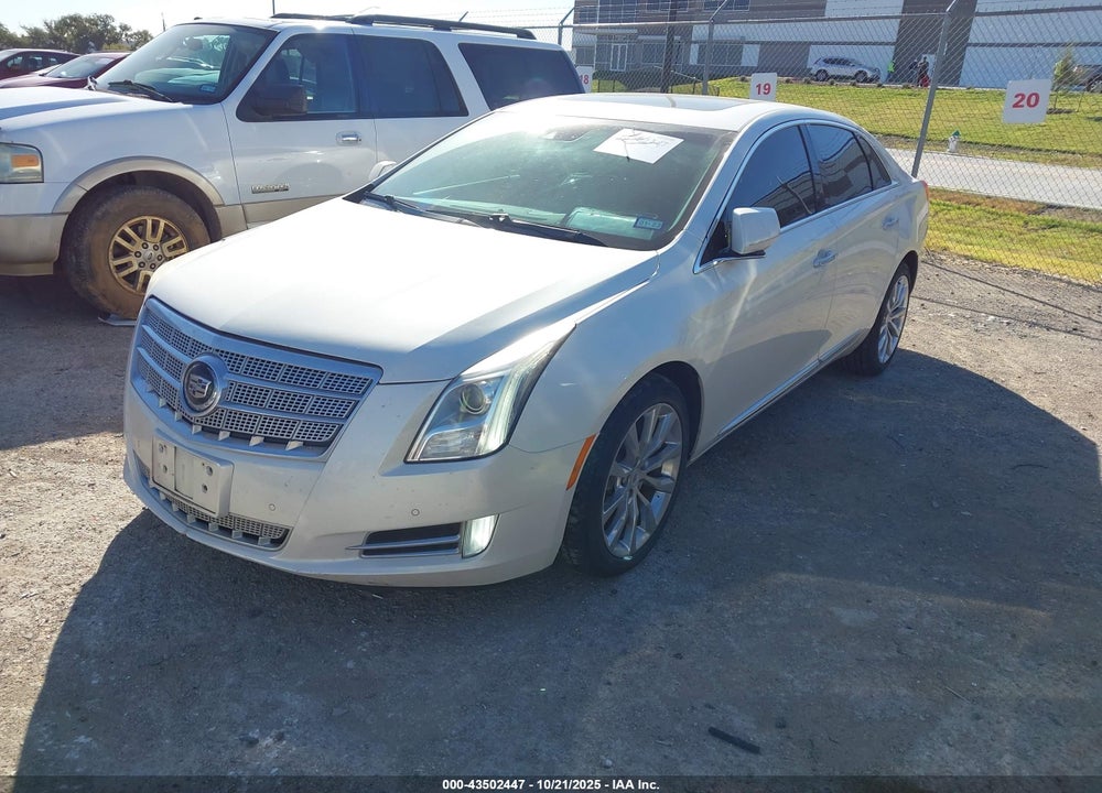 2013 CADILLAC XTS PLATINUM VIN: 2G61V5S32D9170675