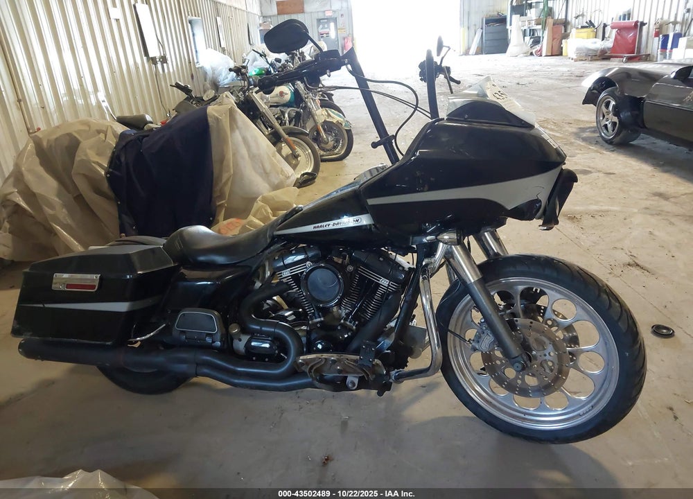 2004 HARLEY-DAVIDSON FLTRI VIN: 1HD1FSW184Y609275