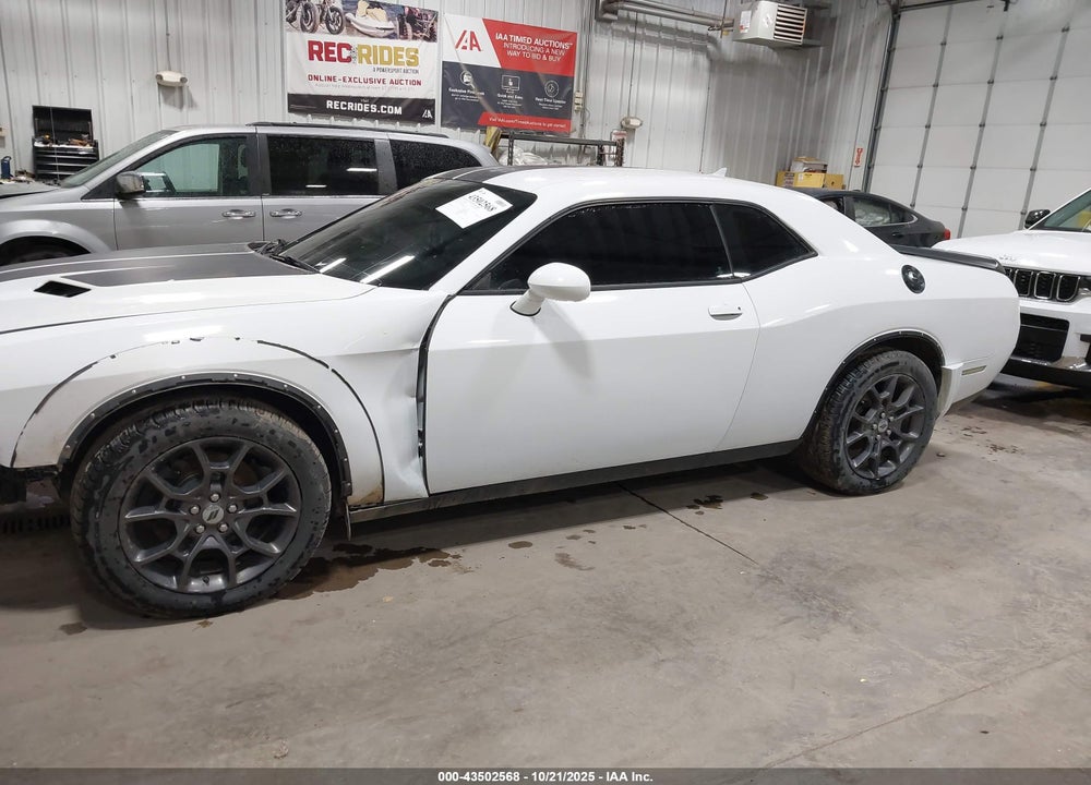 2018 DODGE CHALLENGER GT AWD VIN: 2C3CDZGG1JH205529