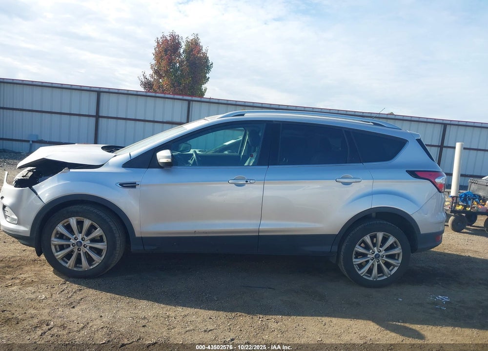 2017 FORD ESCAPE TITANIUM VIN: 1FMCU9J91HUE34222