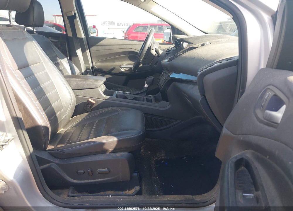 2017 FORD ESCAPE TITANIUM VIN: 1FMCU9J91HUE34222