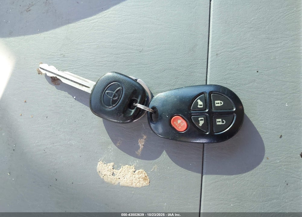 2009 TOYOTA SIENNA VIN: 5TDZK23C19S287667