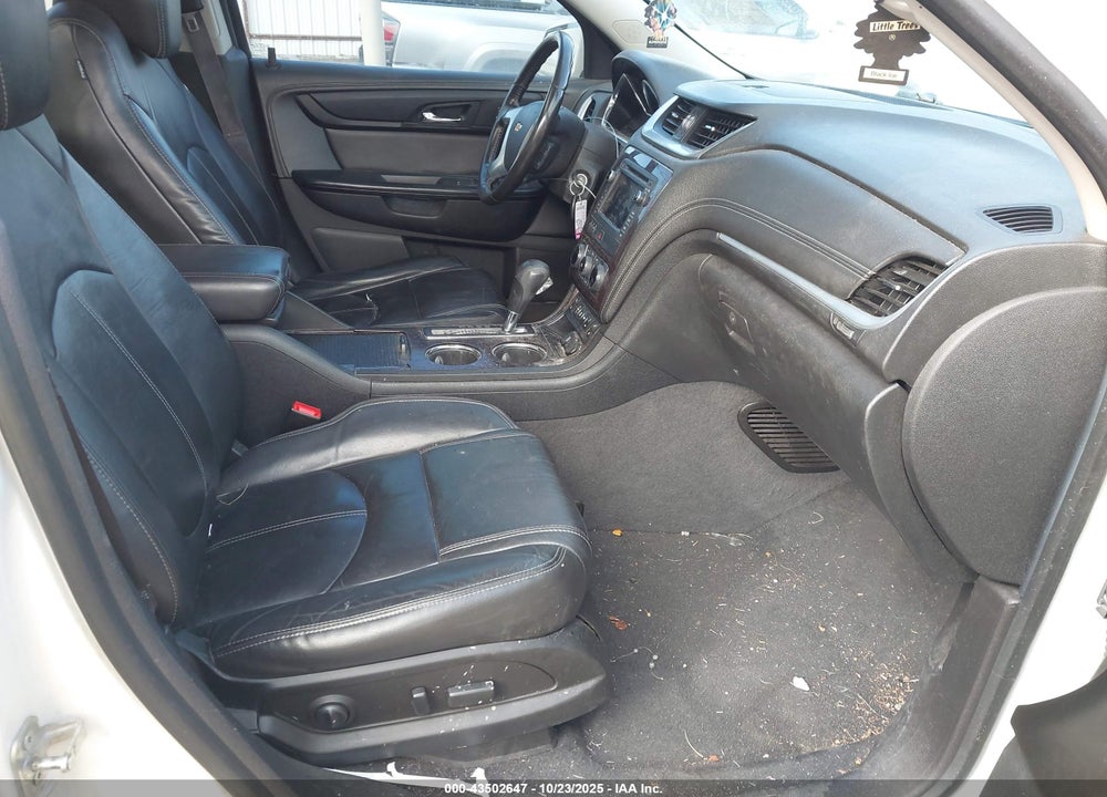 2015 CHEVROLET TRAVERSE 2LT VIN: 1GNKVHKD3FJ145696