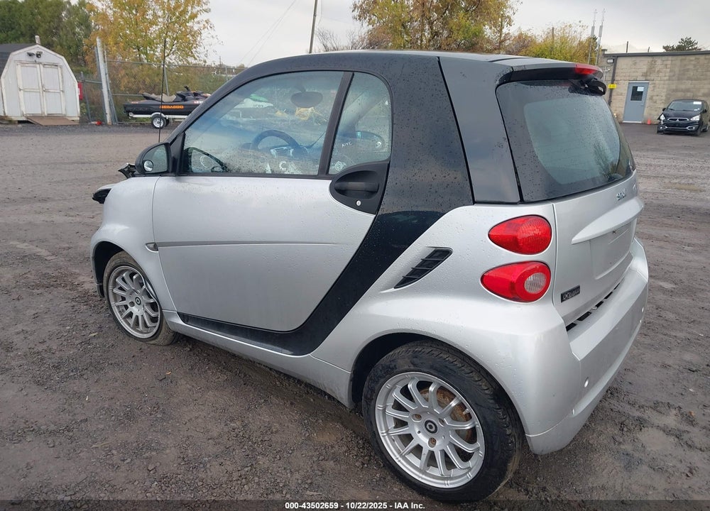 2012 SMART FORTWO PASSION VIN: WMEEJ3BA7CK564376
