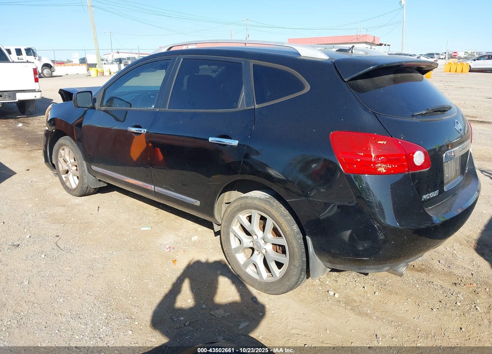 2013 NISSAN ROGUE SV W/SL PKG VIN: JN8AS5MT8DW546293