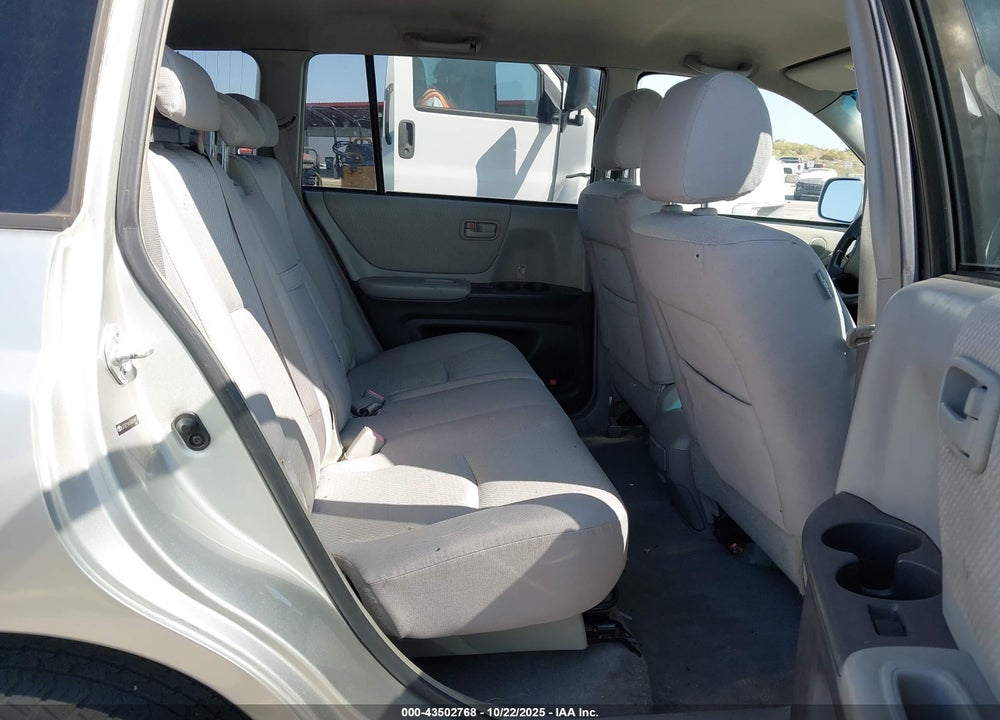 2006 TOYOTA HIGHLANDER V6 VIN: JTEGP21A160106958