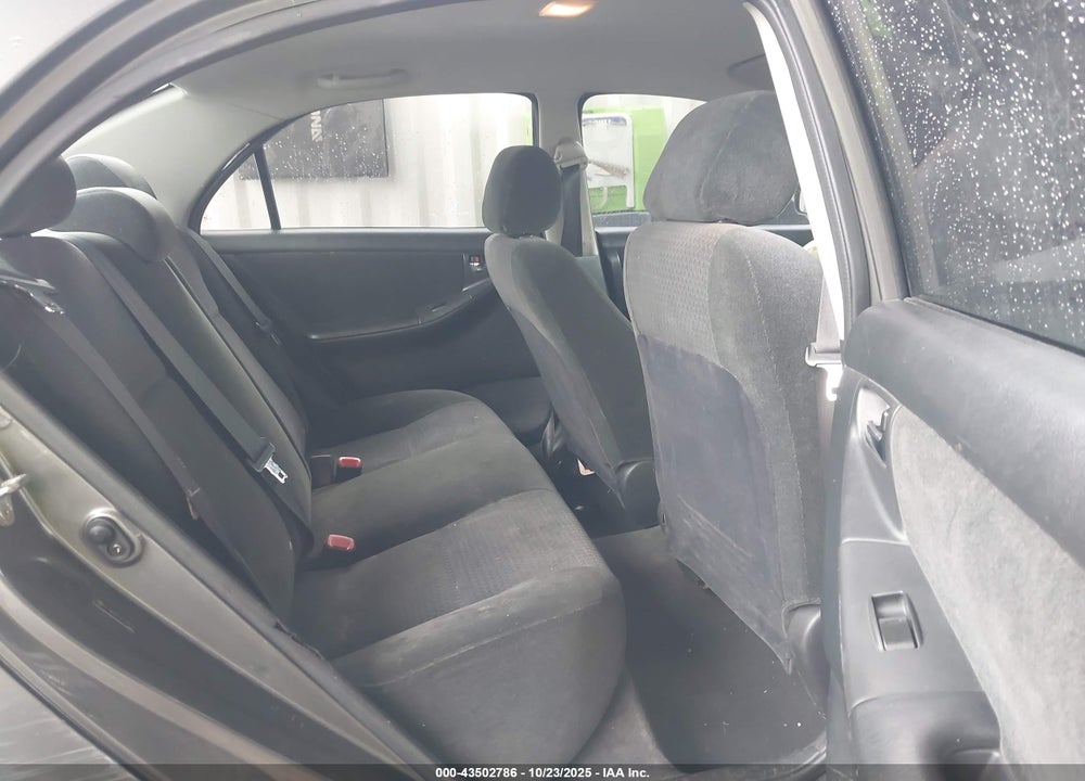 2005 TOYOTA COROLLA VIN: 2T1BR32E35C360725