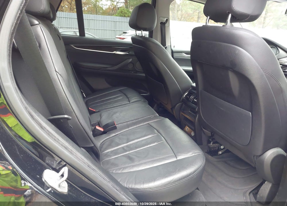 2016 BMW X5 XDRIVE35I VIN: 5UXKR0C50G0S85121