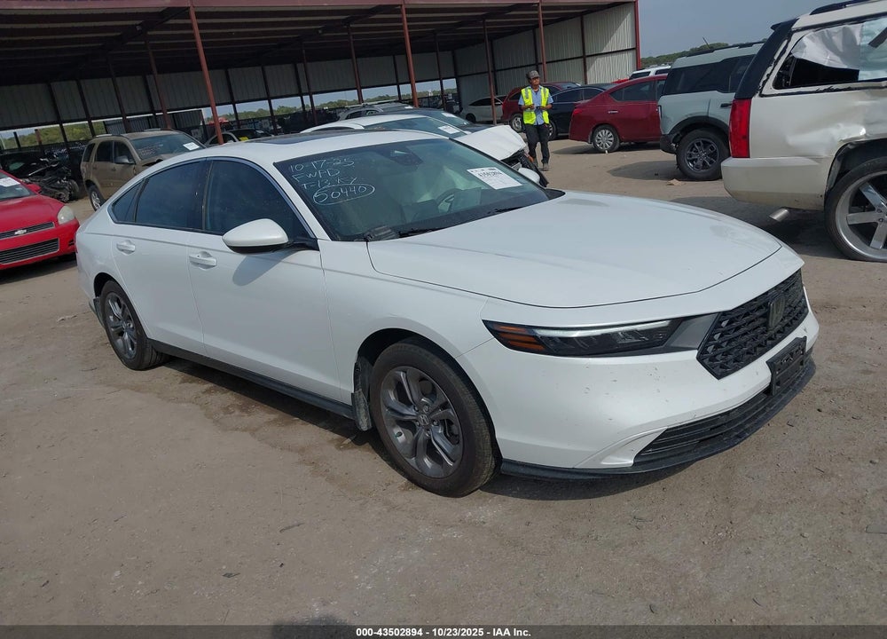 2024 HONDA ACCORD EX VIN: 1HGCY1F3XRA083510