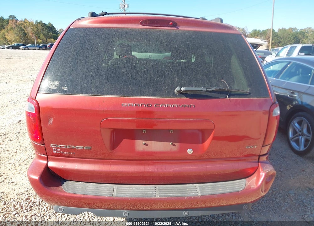 2005 DODGE GRAND CARAVAN SXT VIN: 2D4GP44L05R345647