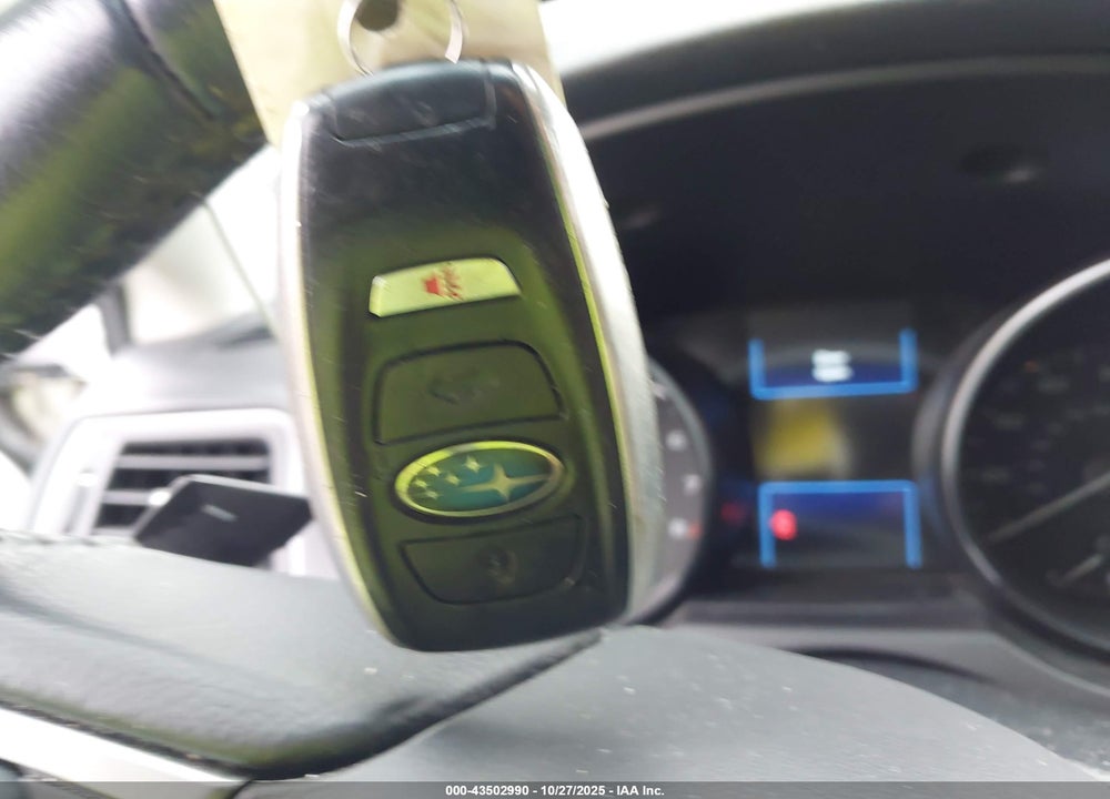 2016 SUBARU OUTBACK 2.5I LIMITED VIN: 4S4BSANC3G3352912