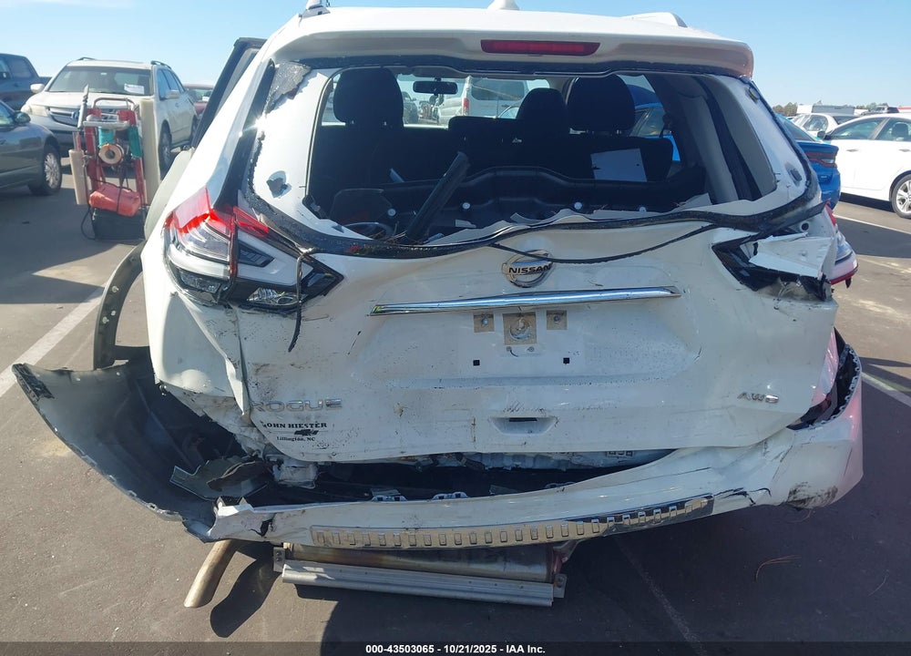 2017 NISSAN ROGUE S VIN: JN8AT2MV5HW005737