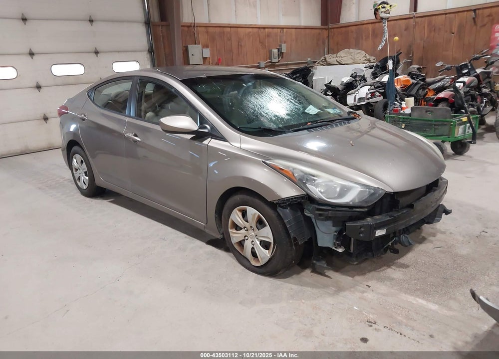 2016 HYUNDAI ELANTRA SE VIN: 5NPDH4AE8GH786820