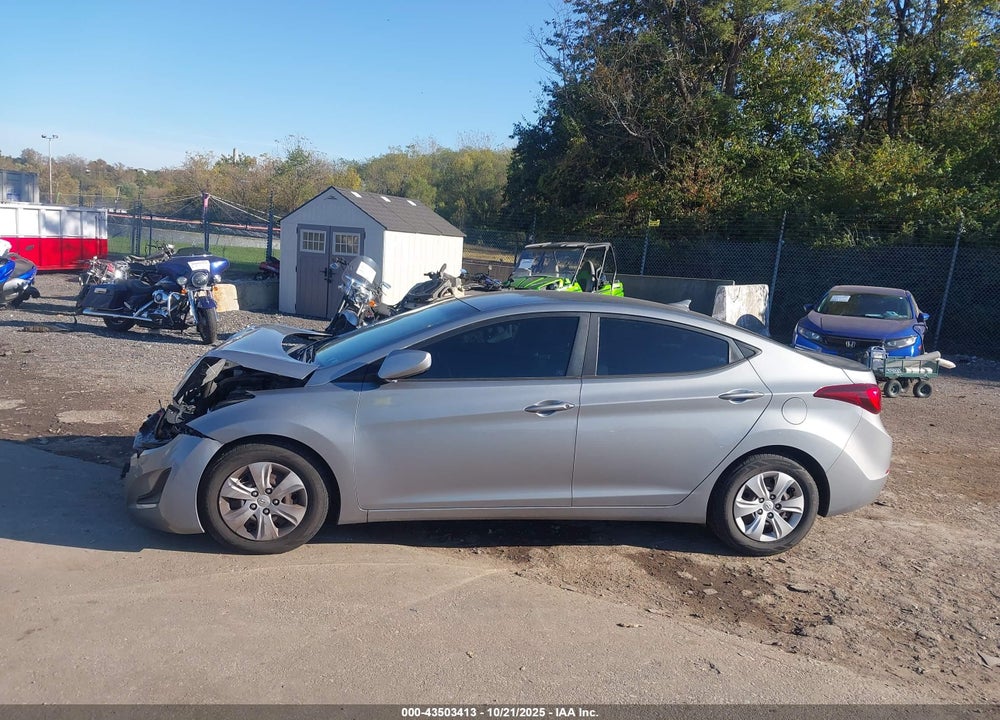 2016 HYUNDAI ELANTRA SE VIN: KMHDH4AE6GU484508