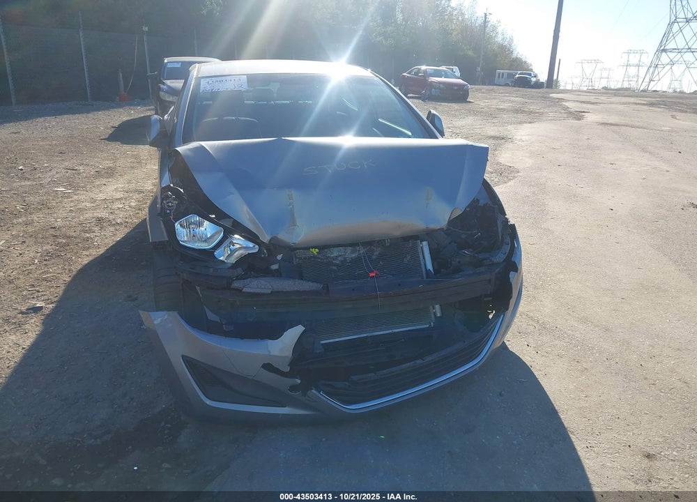 2016 HYUNDAI ELANTRA SE VIN: KMHDH4AE6GU484508