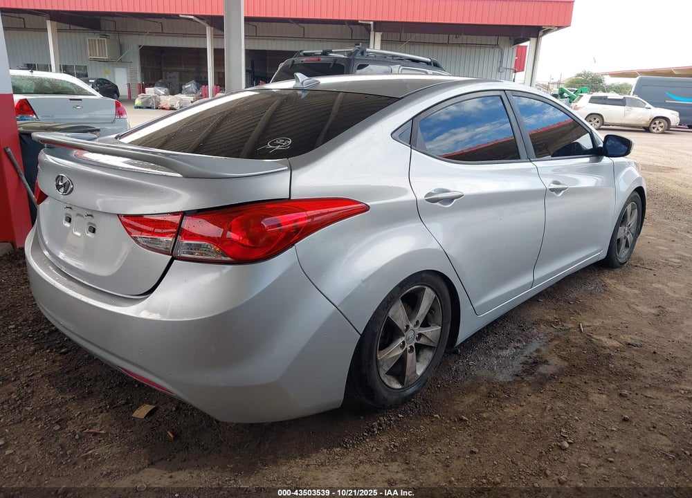 2013 HYUNDAI ELANTRA VIN: KMHDH4AE0DU001395