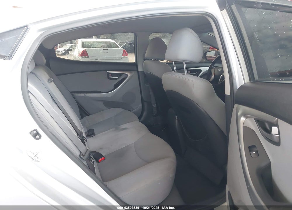 2013 HYUNDAI ELANTRA VIN: KMHDH4AE0DU001395