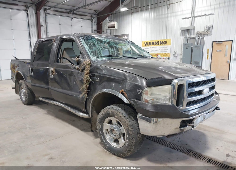2005 FORD F-250 LARIAT/XL/XLT VIN: 1FTSW21Y45ED03705