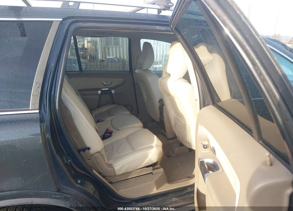 2011 VOLVO XC90 VIN: YV4952CZ3B1587402