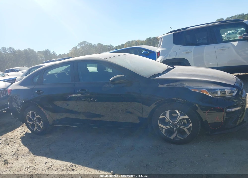2021 KIA FORTE LXS VIN: 3KPF24AD1ME382744