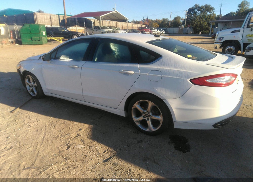 2015 FORD FUSION VIN: 3FA6P0H96FR268090
