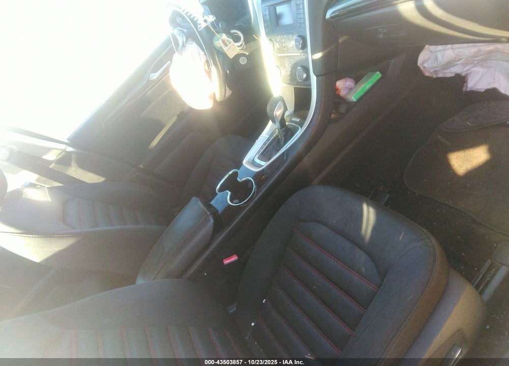 2015 FORD FUSION VIN: 3FA6P0H96FR268090