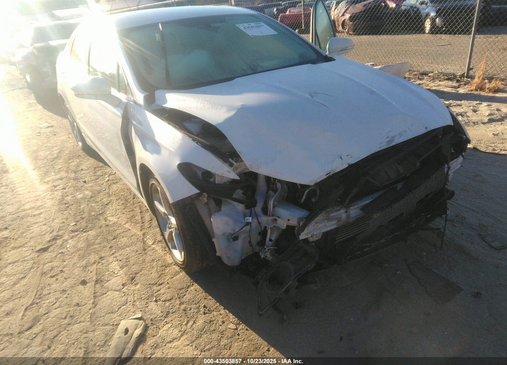 2015 FORD FUSION VIN: 3FA6P0H96FR268090