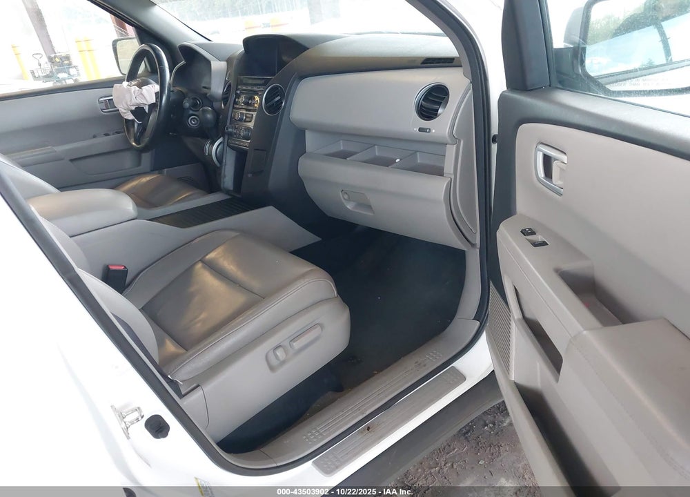2014 HONDA PILOT EX-L VIN: 5FNYF4H58EB028078