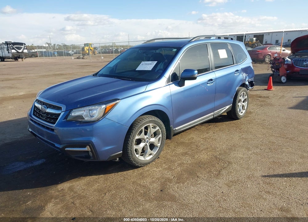 2018 SUBARU FORESTER VIN: JF2SJAWC8JH505799