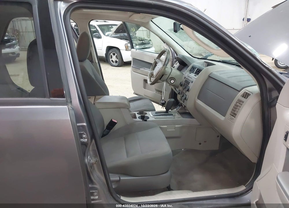 2009 FORD ESCAPE VIN: 1FMCU037X9KC20852